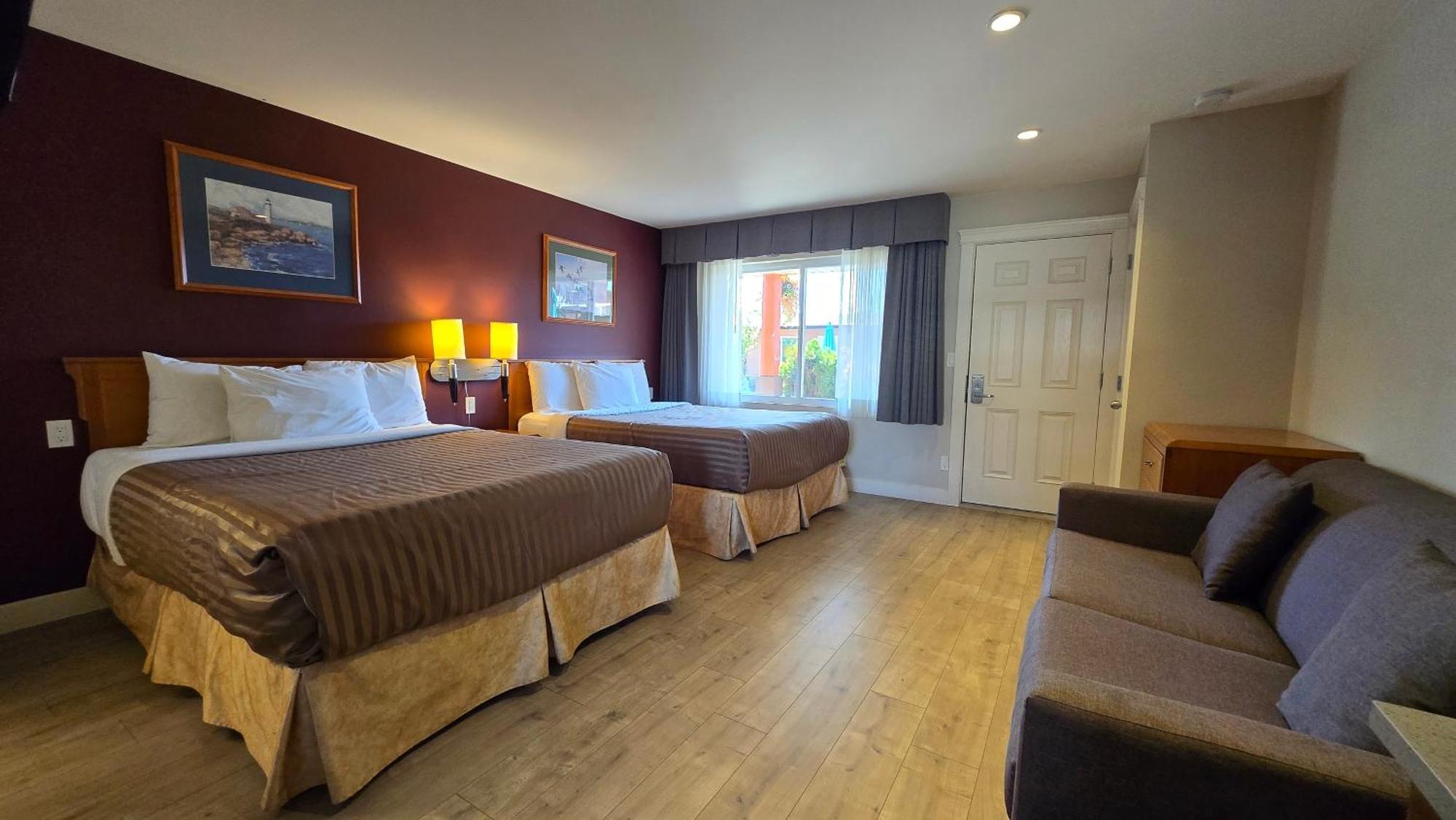 Sahara Courtyard Inn & Suites Osoyoos Dış mekan fotoğraf